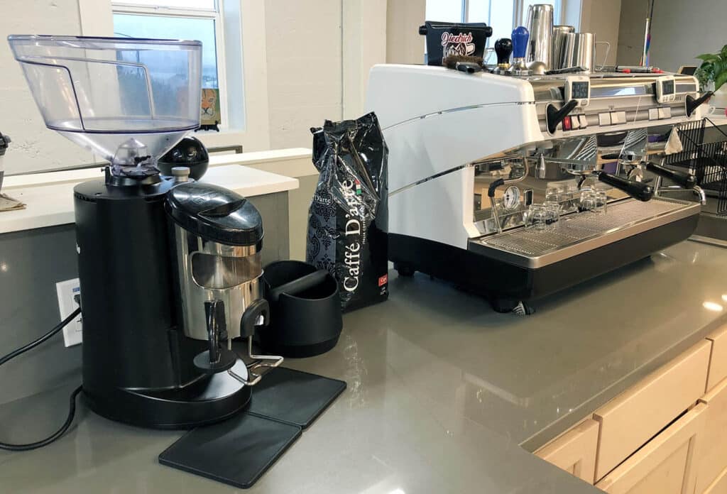 Coffee station with coffee grinder and espresso machine